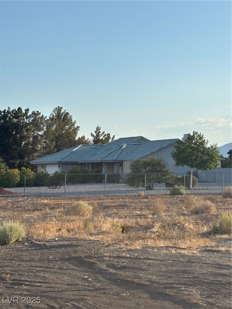 2040 Red Rock Drive