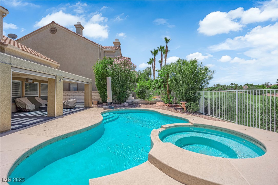 56 Grossinger Court