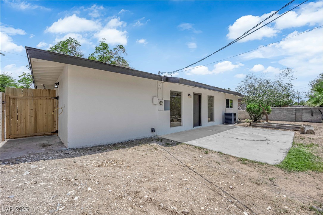 1317 Pyramid Drive