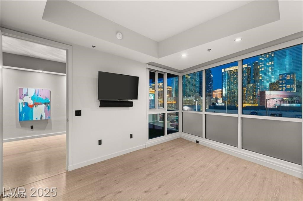 4525 Dean Martin Drive 511