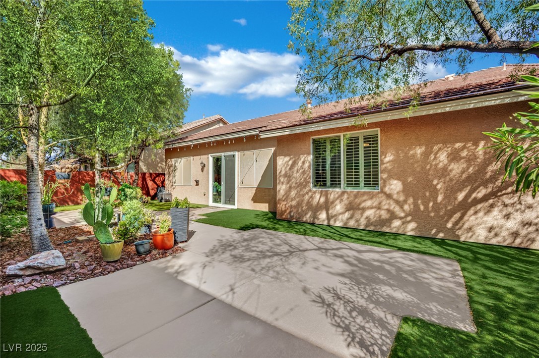 10265 Wolves Den Lane