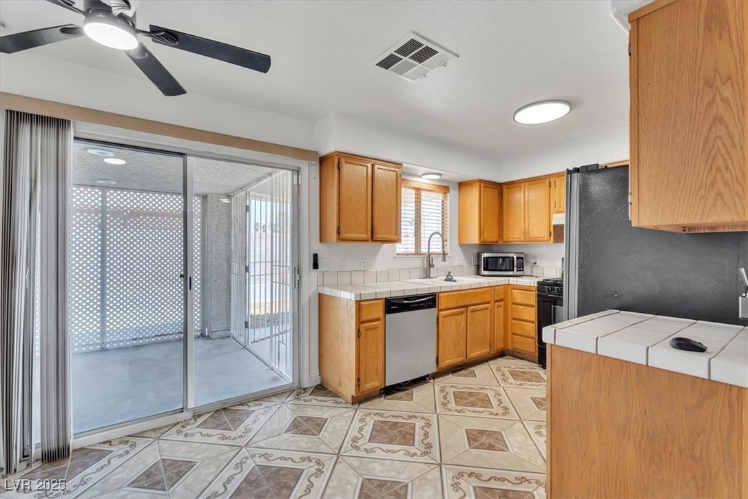 8200 Cimarron Ridge Drive