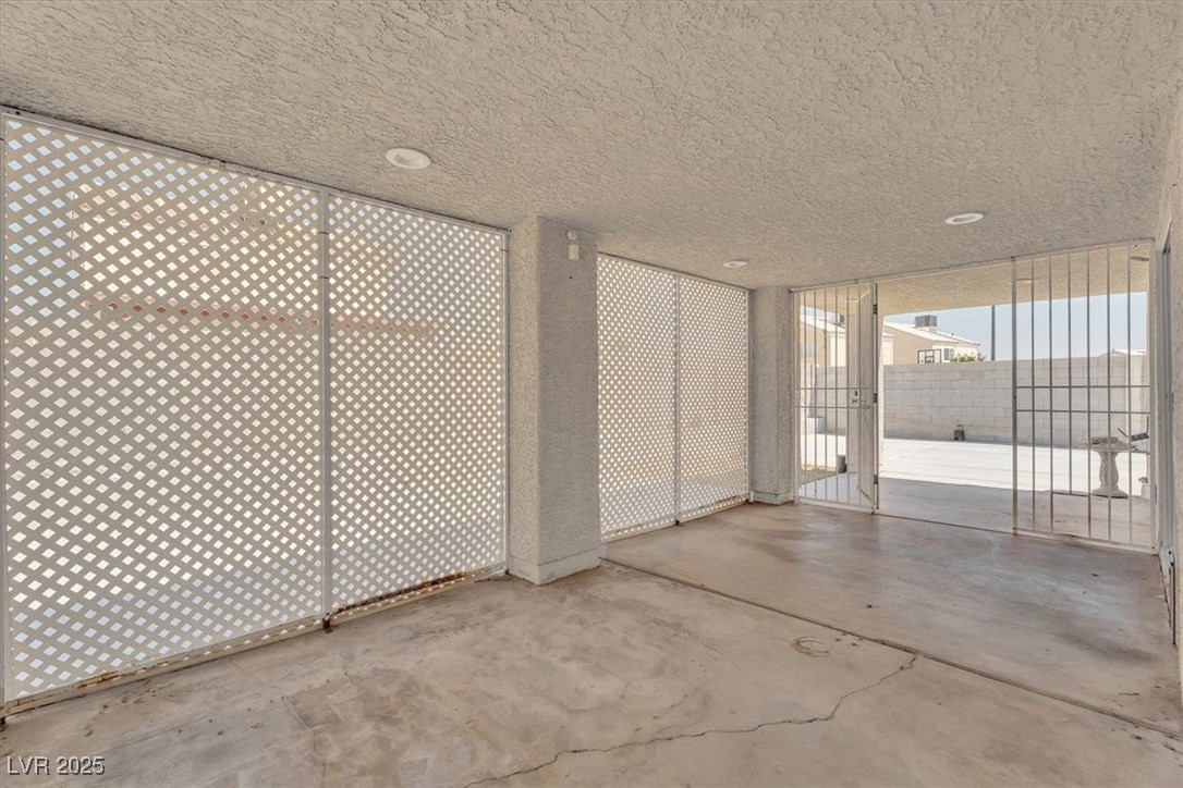 8200 Cimarron Ridge Drive