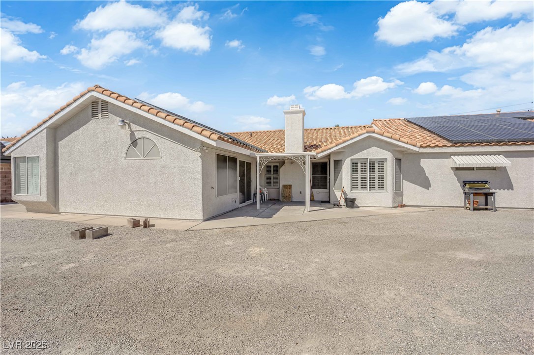 1637 East Robindale Road