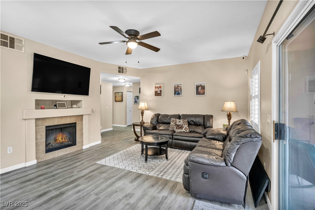 3855 Wiggins Bay Street 103