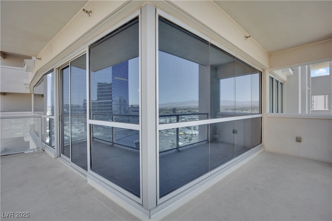 2700 Las Vegas Boulevard 1803