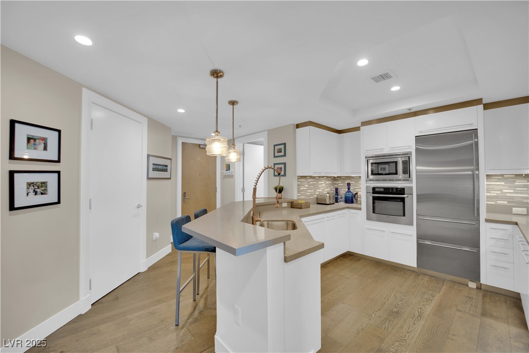 2700 Las Vegas Boulevard 1803