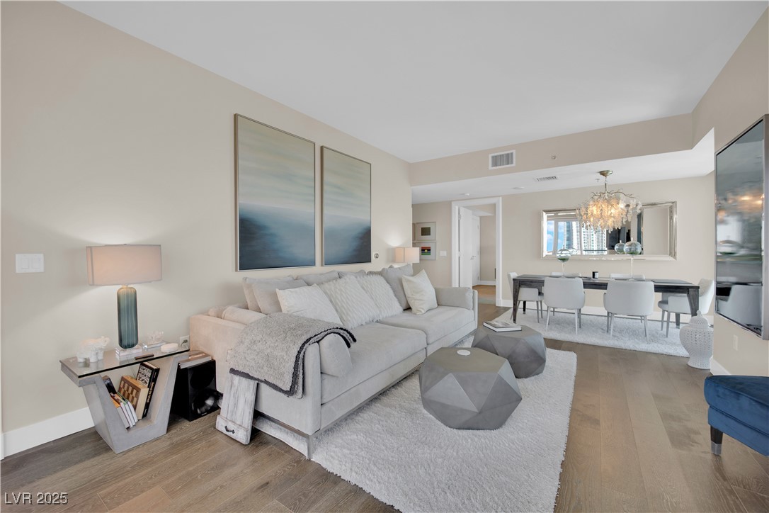 2700 Las Vegas Boulevard 1803