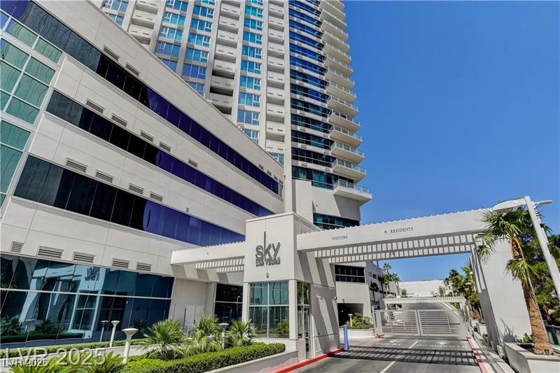 2700 Las Vegas Boulevard 1803