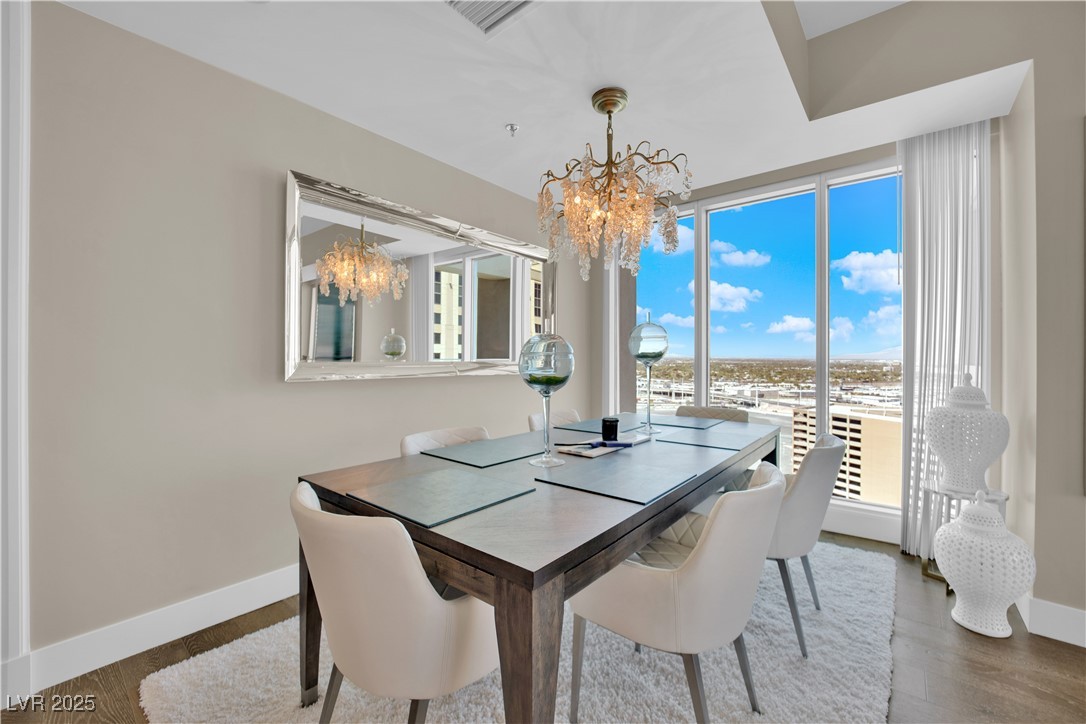 2700 Las Vegas Boulevard 1803