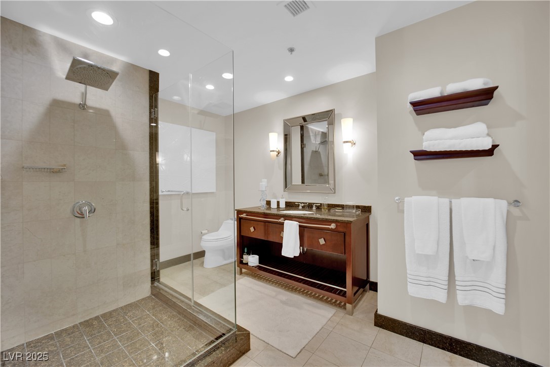 2700 Las Vegas Boulevard 1803