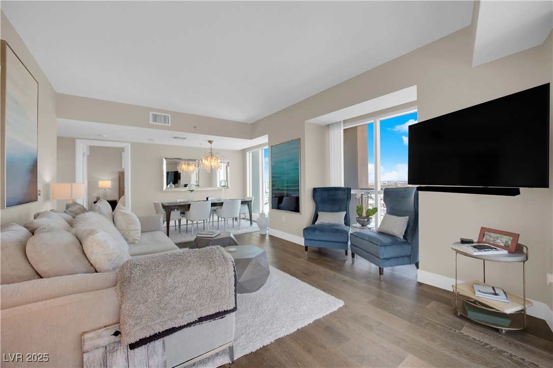 2700 Las Vegas Boulevard 1803