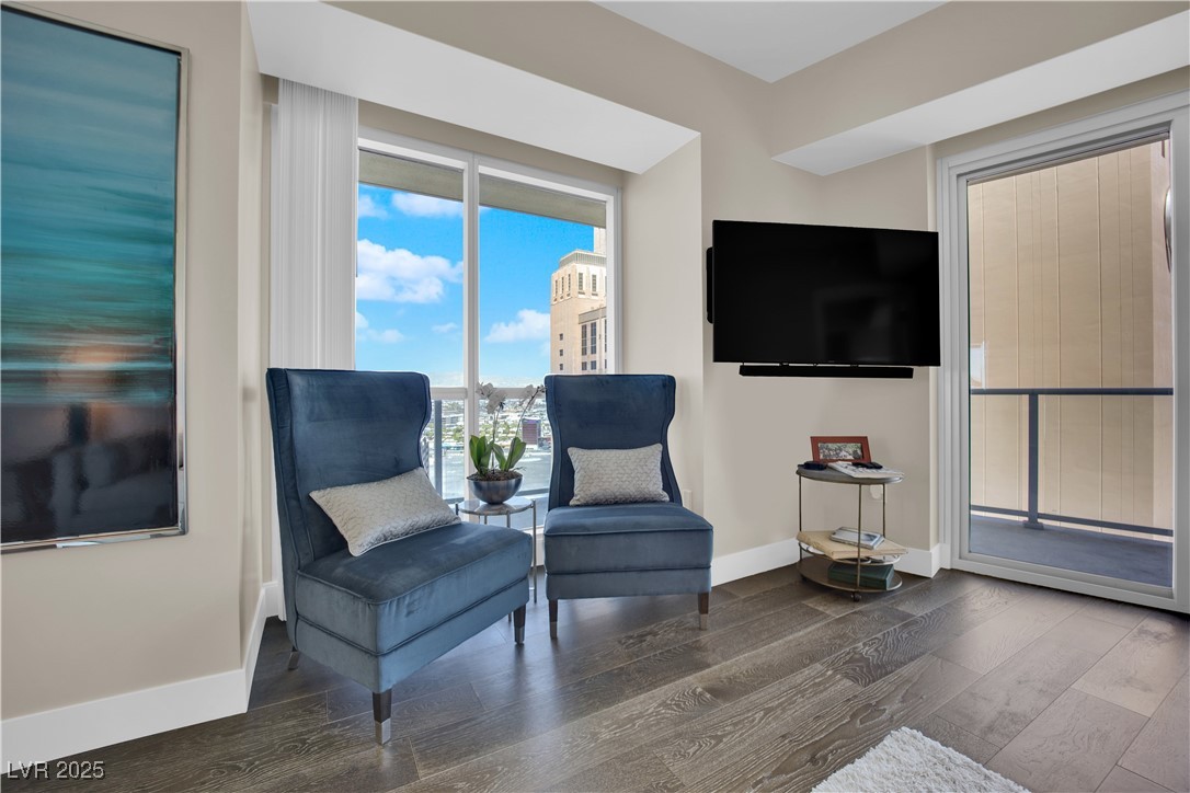 2700 Las Vegas Boulevard 1803