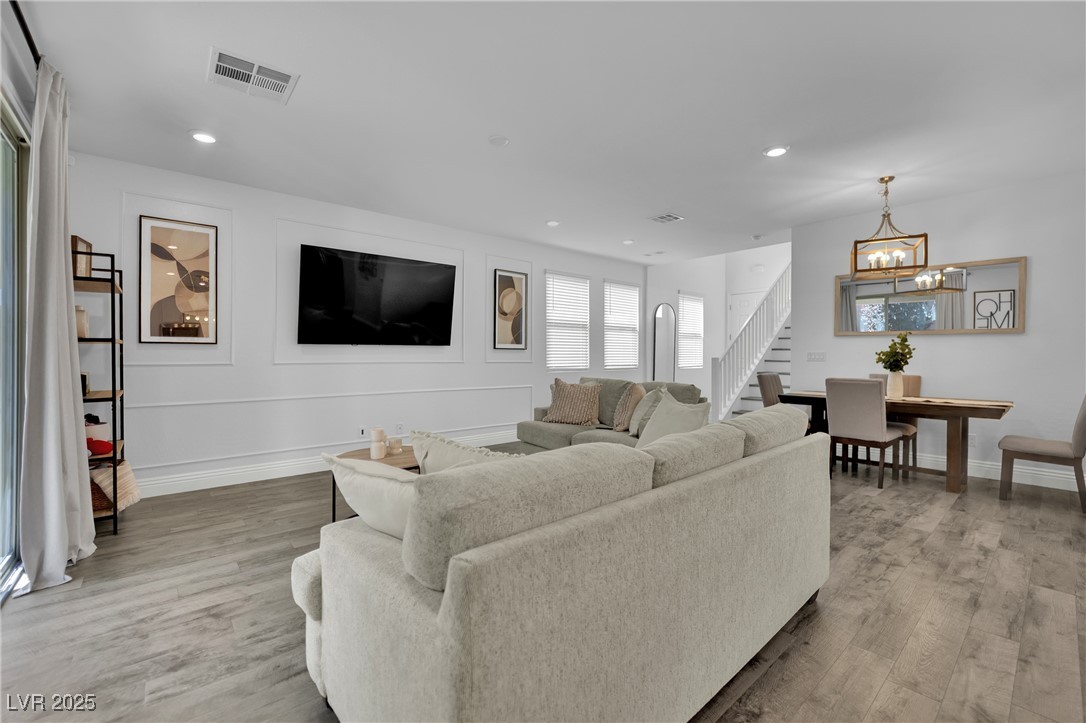 2836 Amphion Court