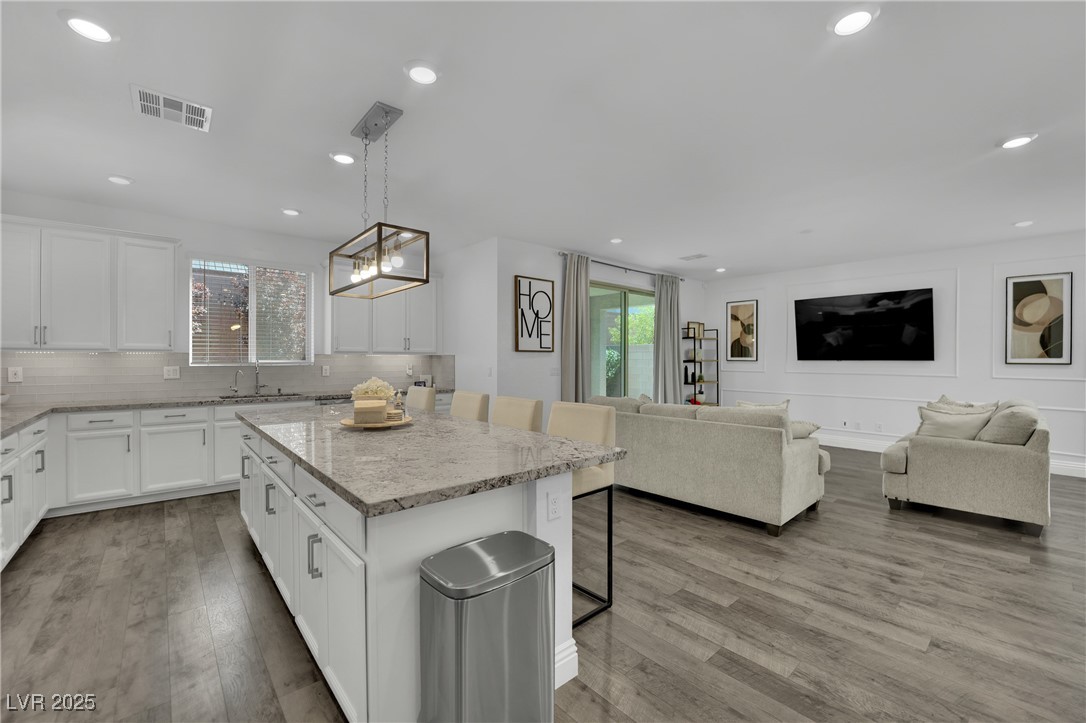 2836 Amphion Court