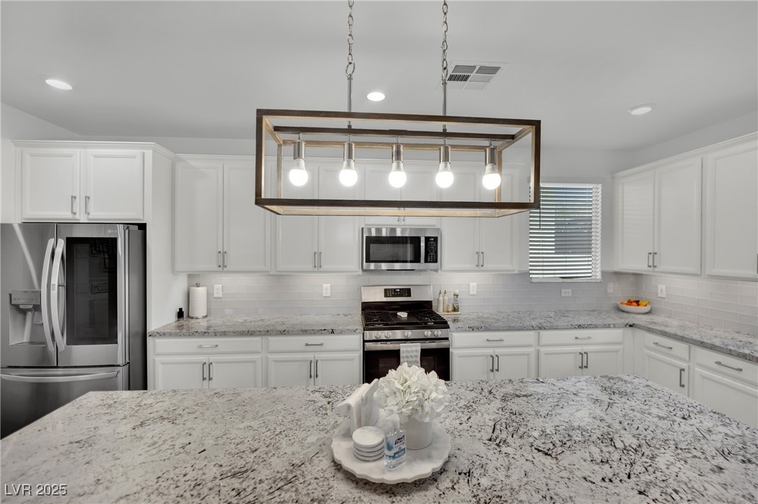 2836 Amphion Court