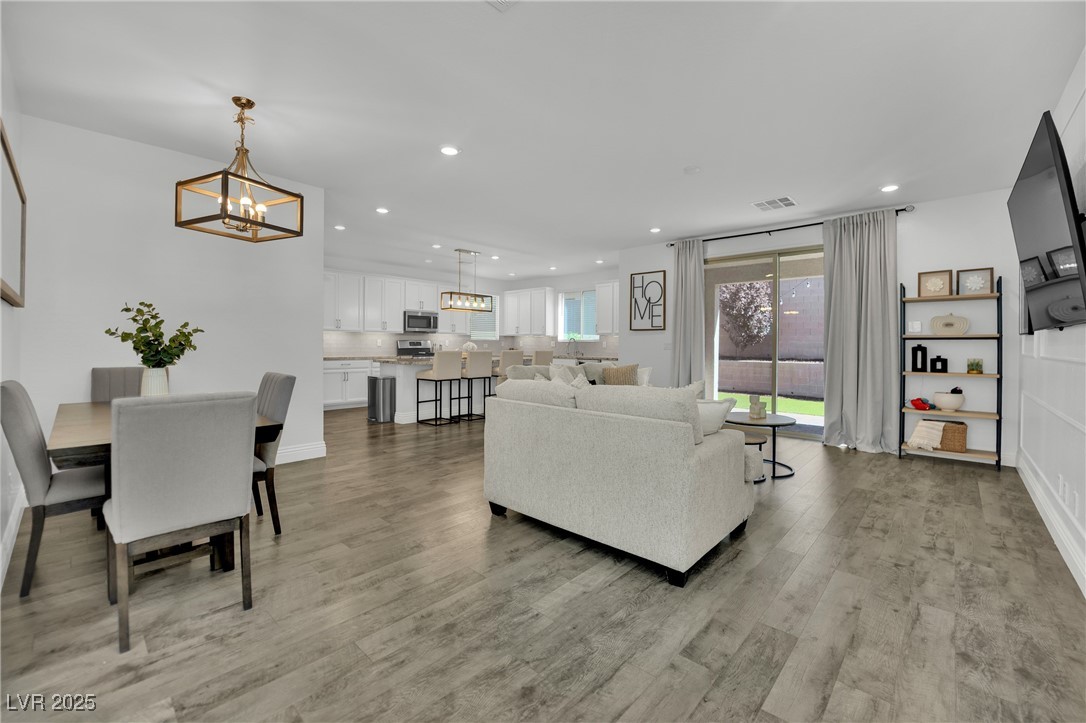 2836 Amphion Court