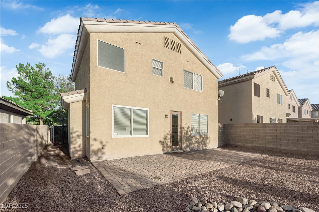 67 Dogwood Hills Street