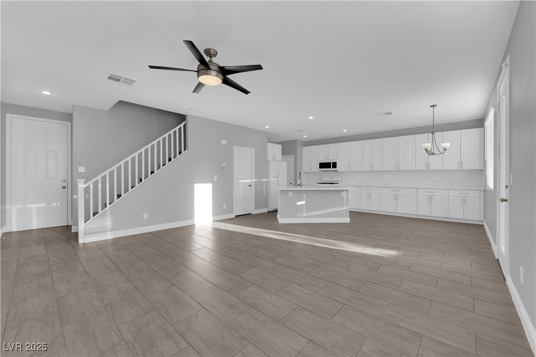 67 Dogwood Hills Street