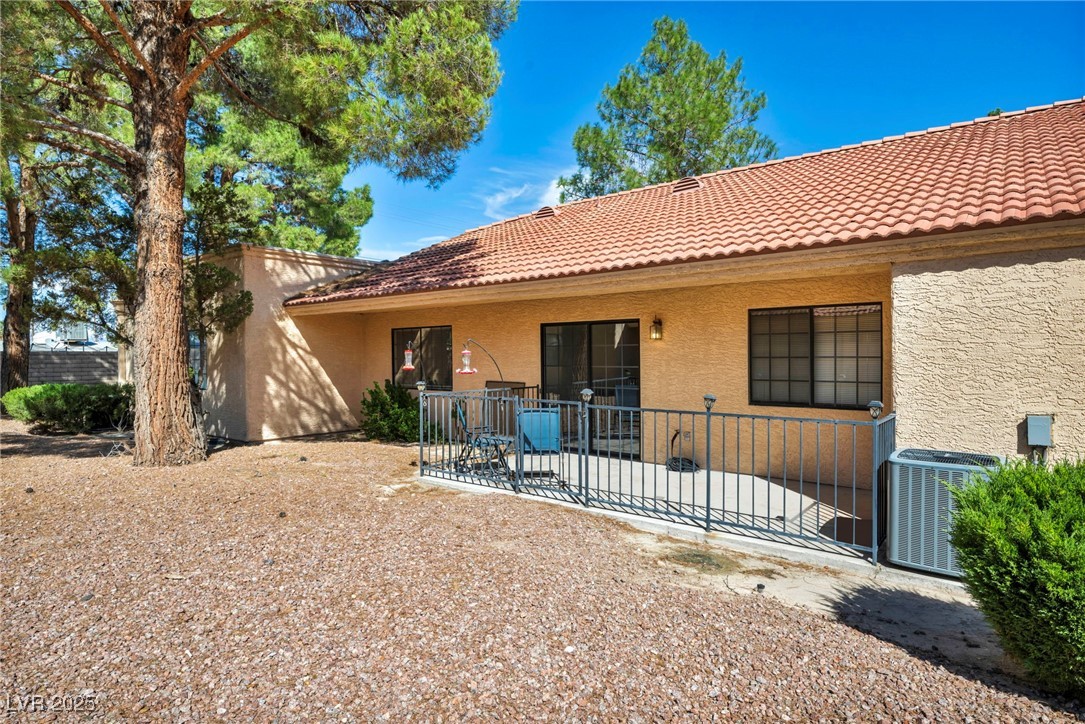 2851 South Valley View Boulevard 1025