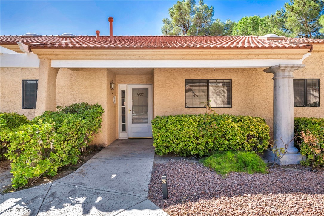 2851 South Valley View Boulevard 1025
