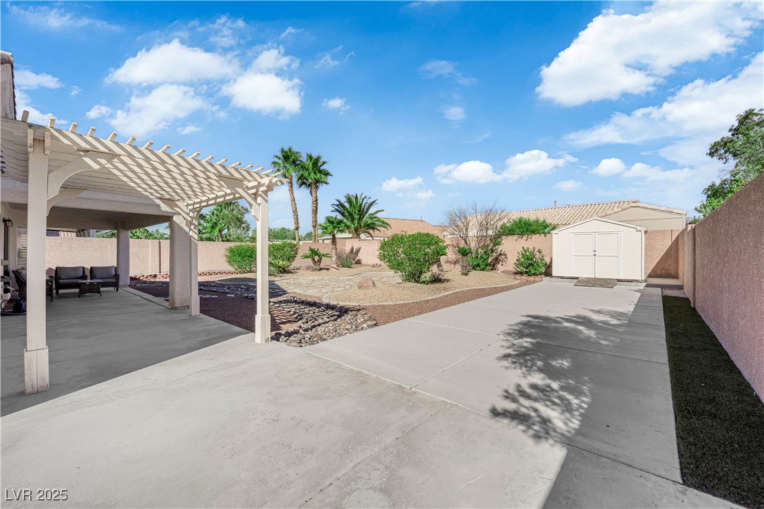 4920 Encore Paradise Avenue