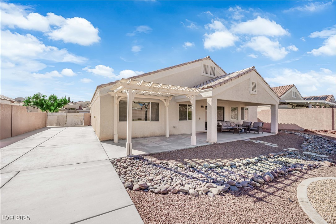 4920 Encore Paradise Avenue