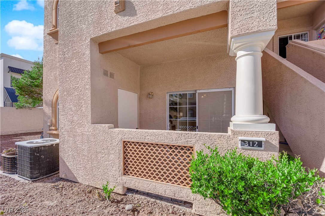 2925 Wigwam Parkway 312