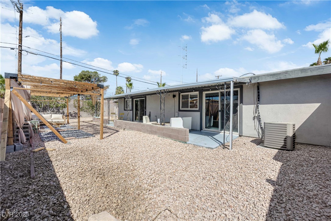 3223 Sundown Drive
