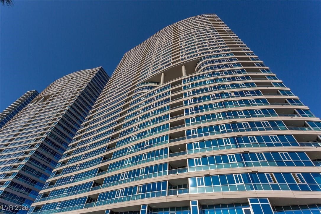 4575 Dean Martin Drive 2207