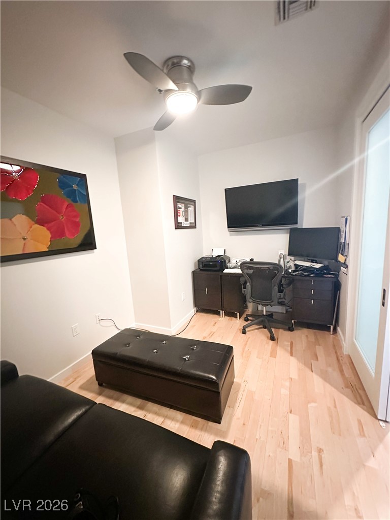 4575 Dean Martin Drive 2207