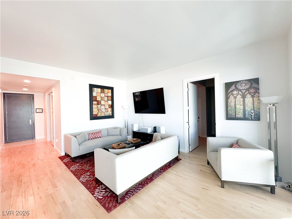 4575 Dean Martin Drive 2207