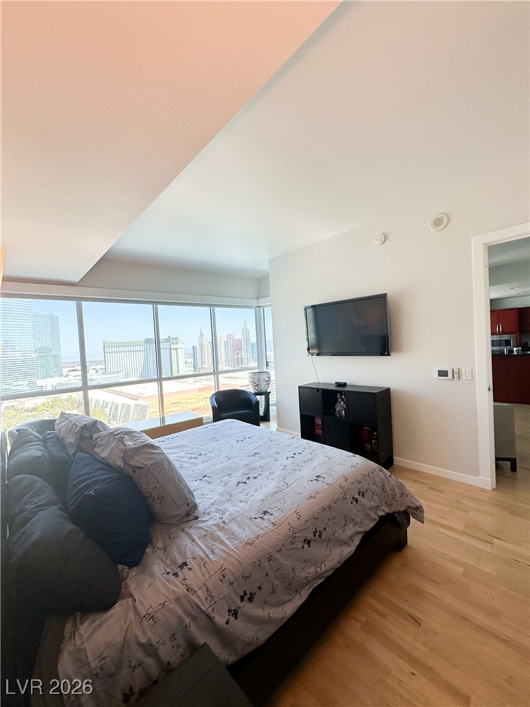 4575 Dean Martin Drive 2207