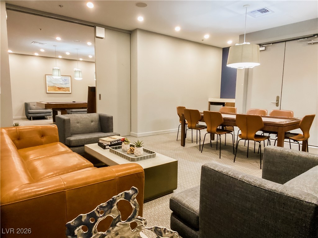 4575 Dean Martin Drive 2207