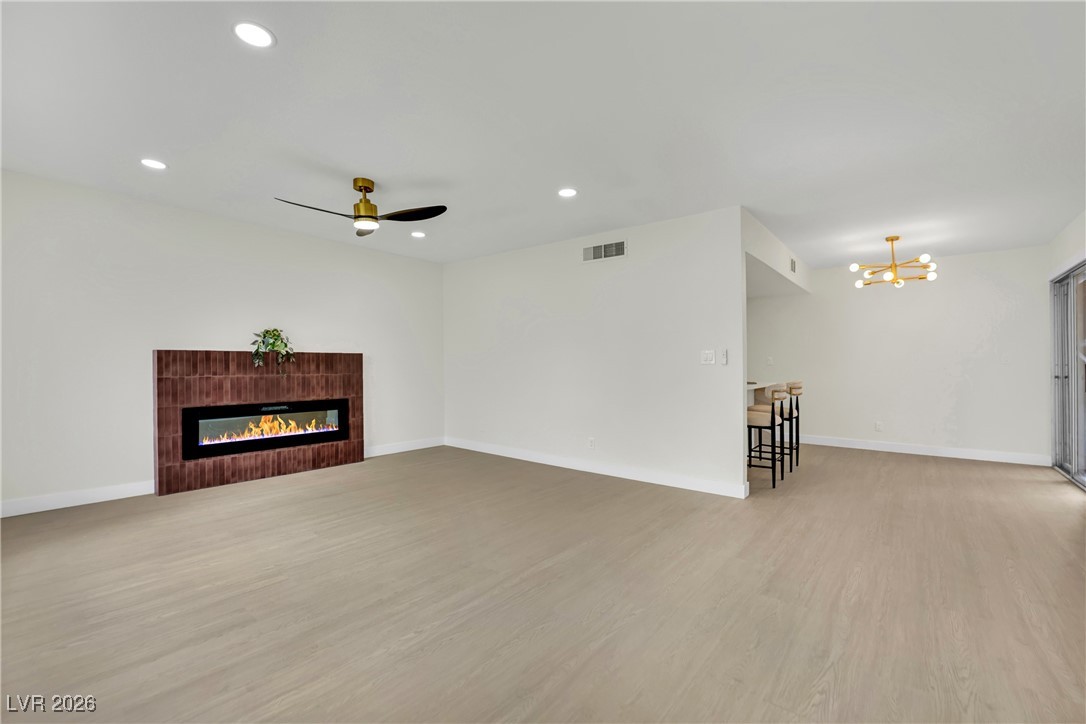 3376 Knollwood Court