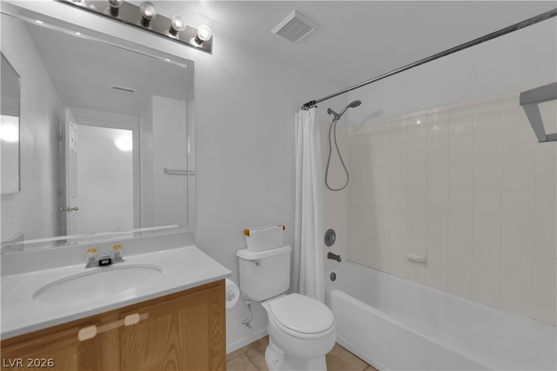 2001 Turquoise Ridge Street 202