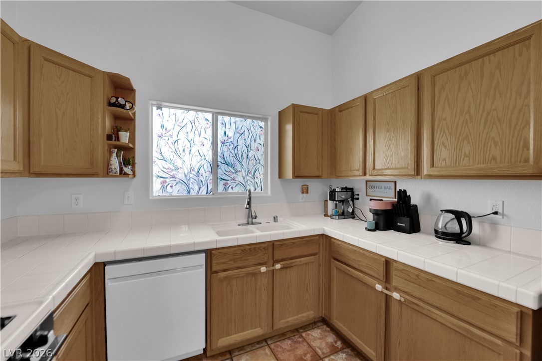 2001 Turquoise Ridge Street 202