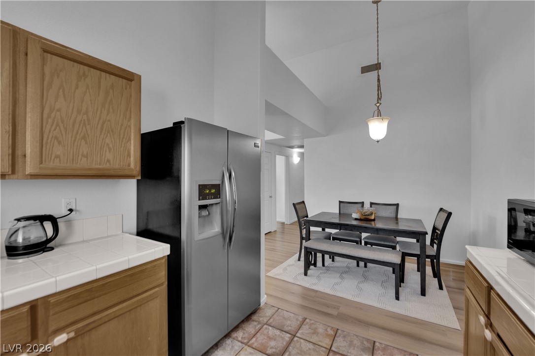 2001 Turquoise Ridge Street 202