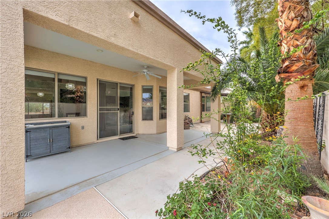 10 Castle Creek Court