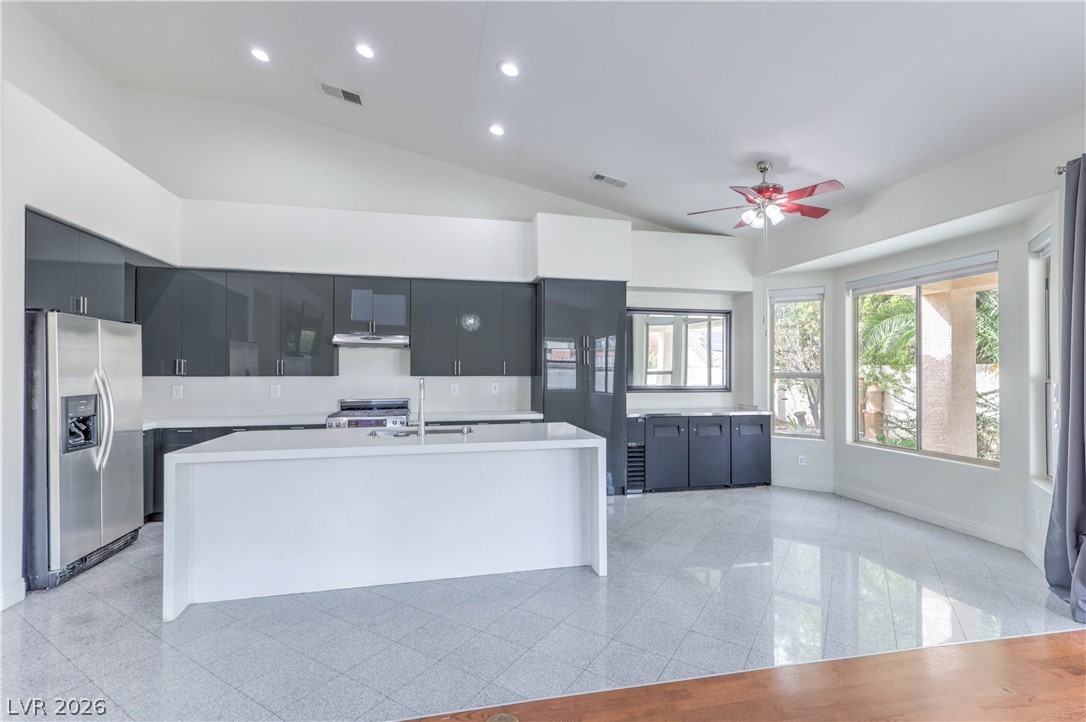 10 Castle Creek Court