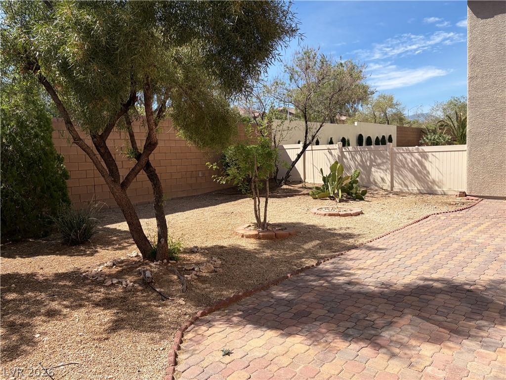 9103 Harbor Wind Avenue