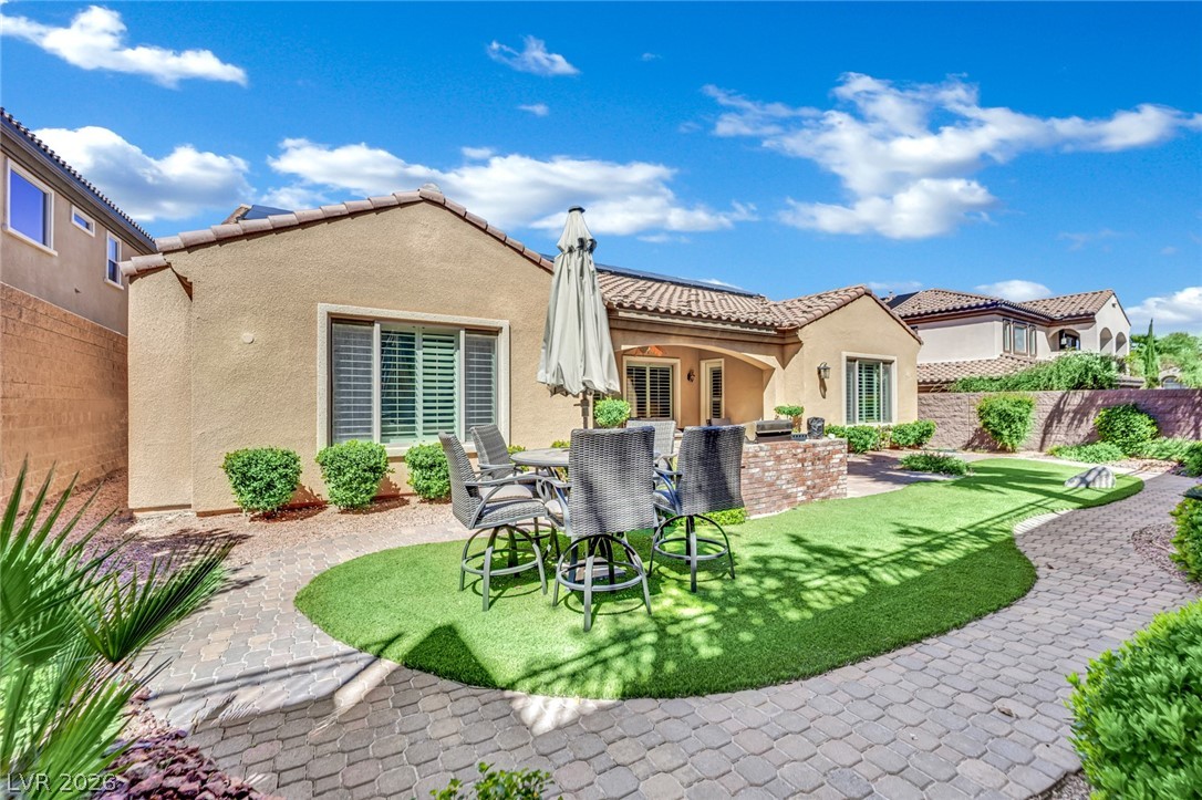 2736 Liberation Drive