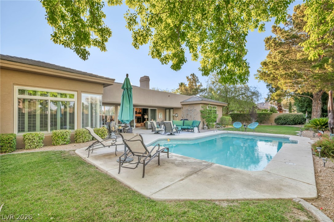 4702 Blue Mesa Way