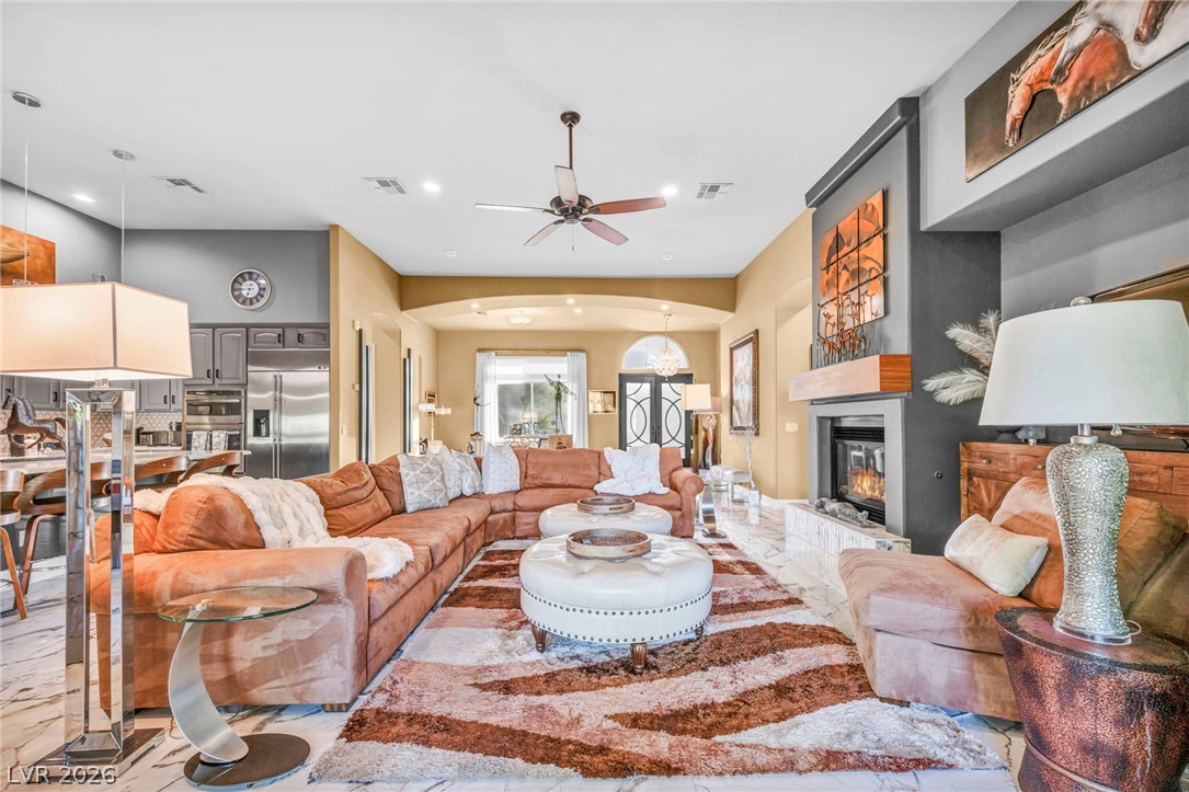4702 Blue Mesa Way