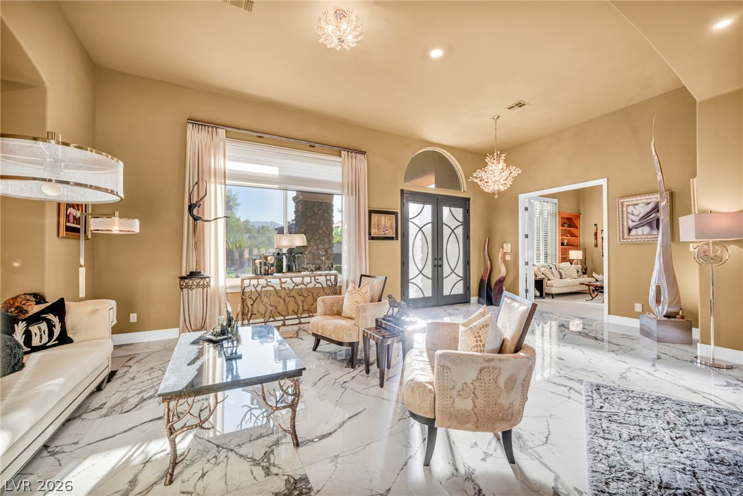 4702 Blue Mesa Way