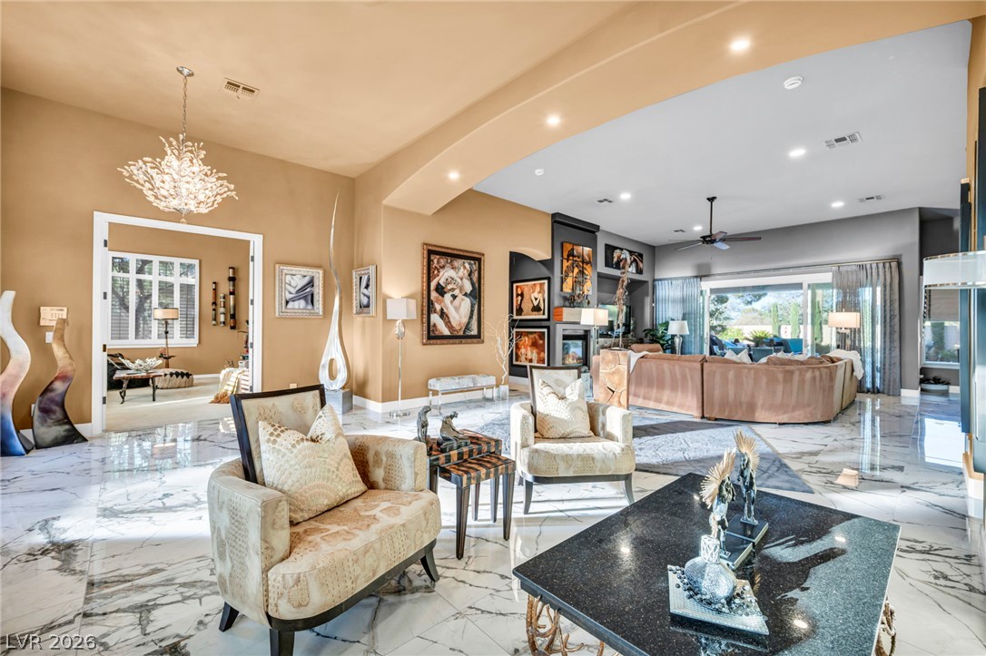 4702 Blue Mesa Way