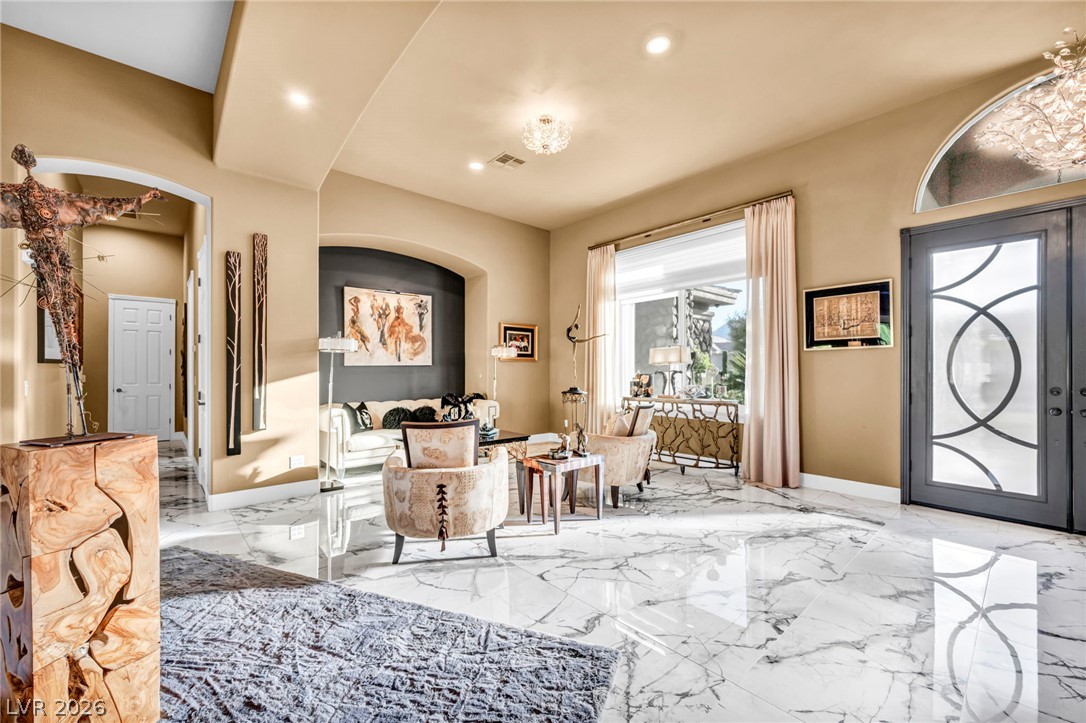 4702 Blue Mesa Way