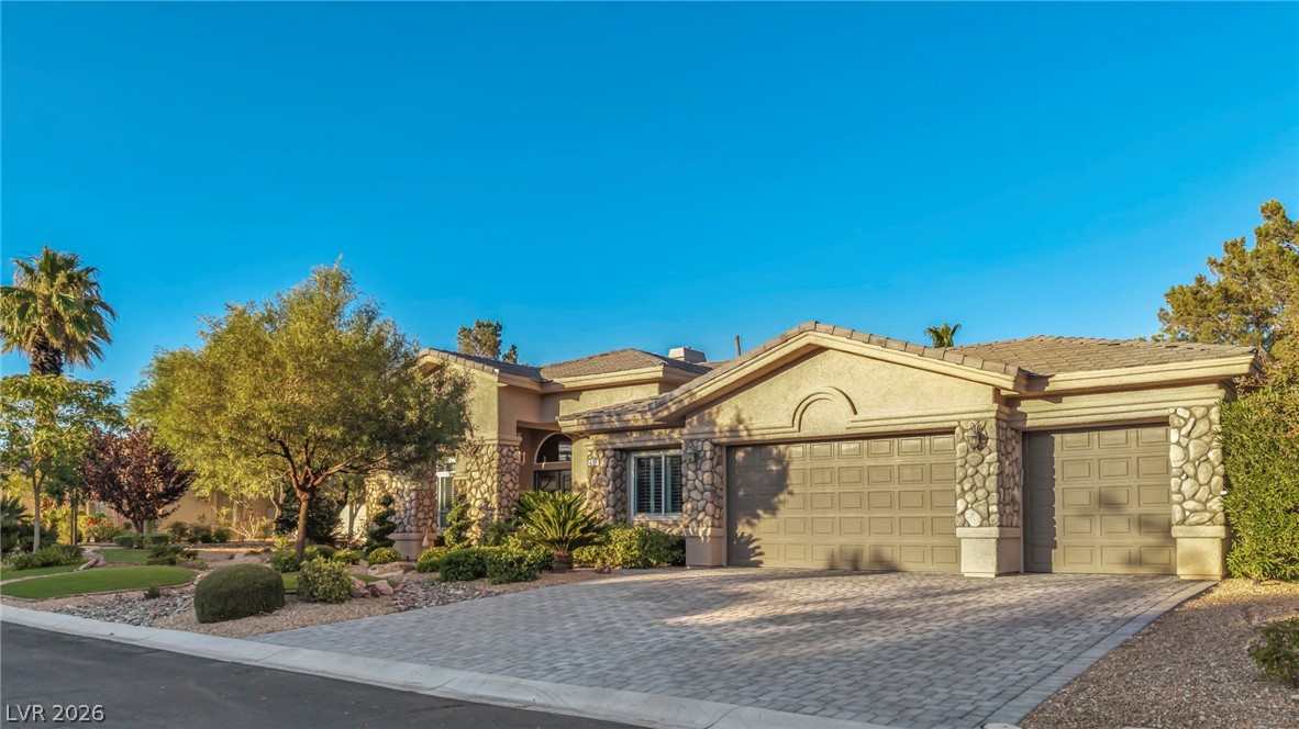 4702 Blue Mesa Way