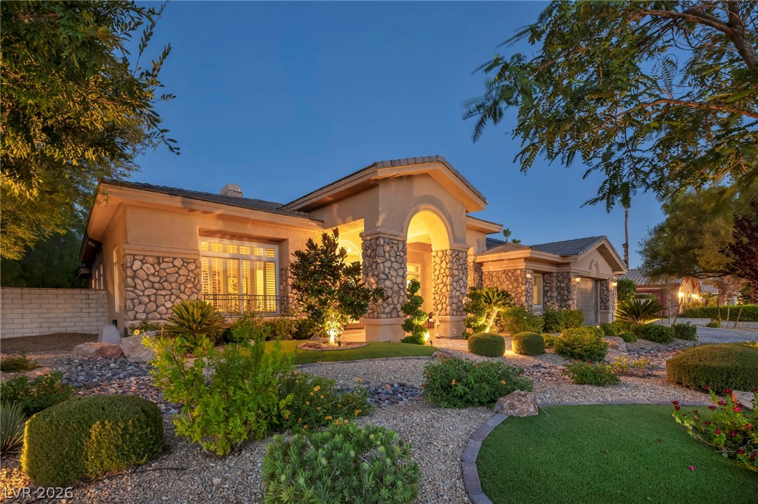 4702 Blue Mesa Way