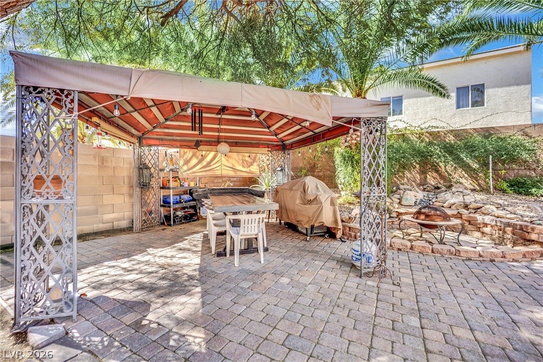 3726 Nestled Oak Avenue
